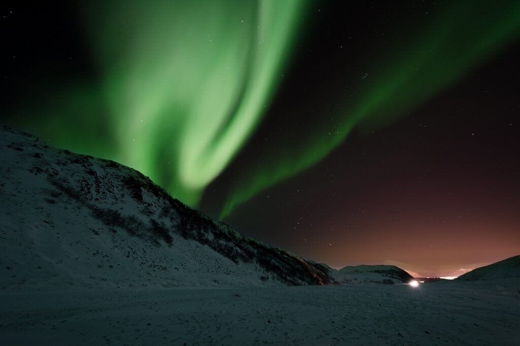 aurora, northern lights, nature-589049.jpg